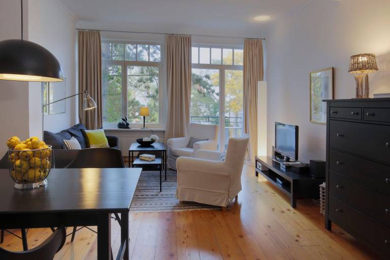 Apartment with terrace & yard | Sea view — photo 3