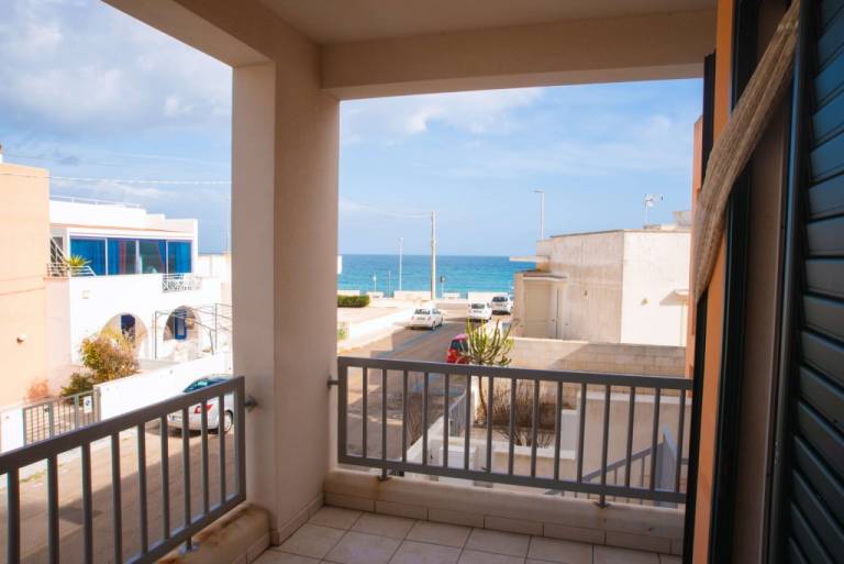 Apartment with terrace | Sea view — photo 5