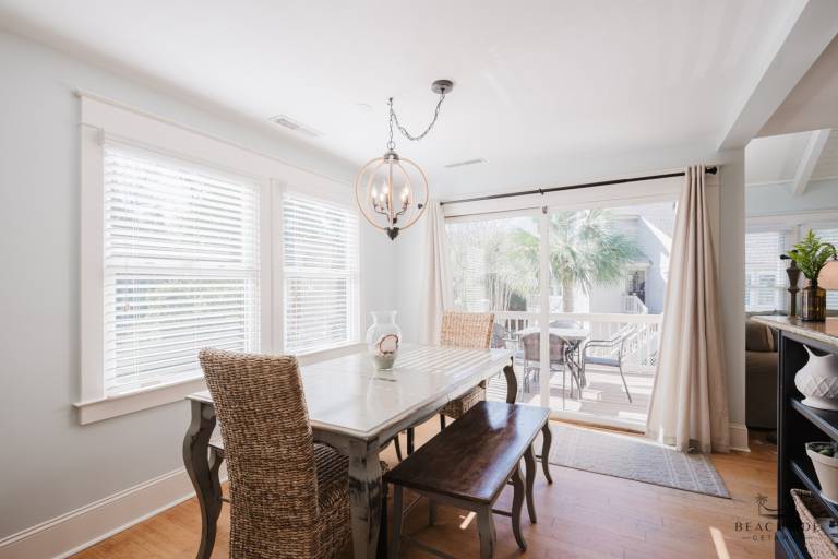 15 Myrtle Lane - 4 Bedroom South Forest Beach Home — photo 5
