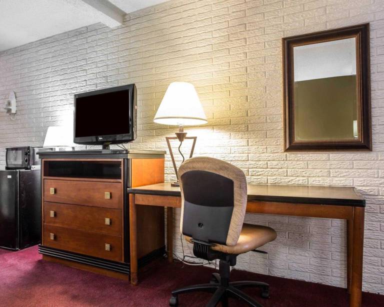 Studio 6 Extended Stay - Summerville, SC - Charleston in Summerville, SC