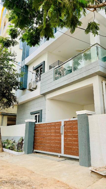 House  HITEC City