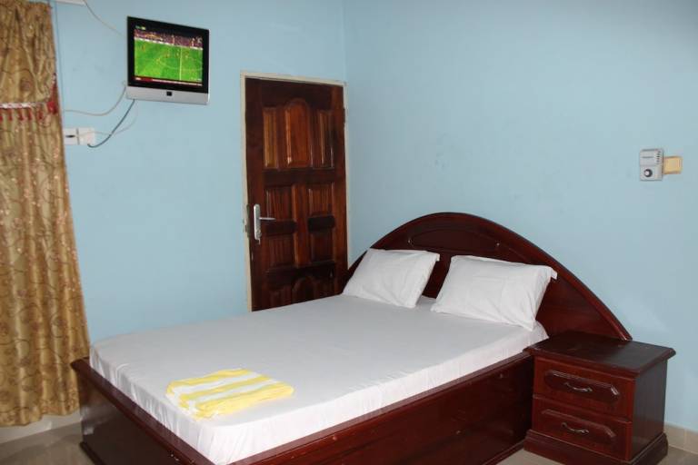Lodge  Teshie South