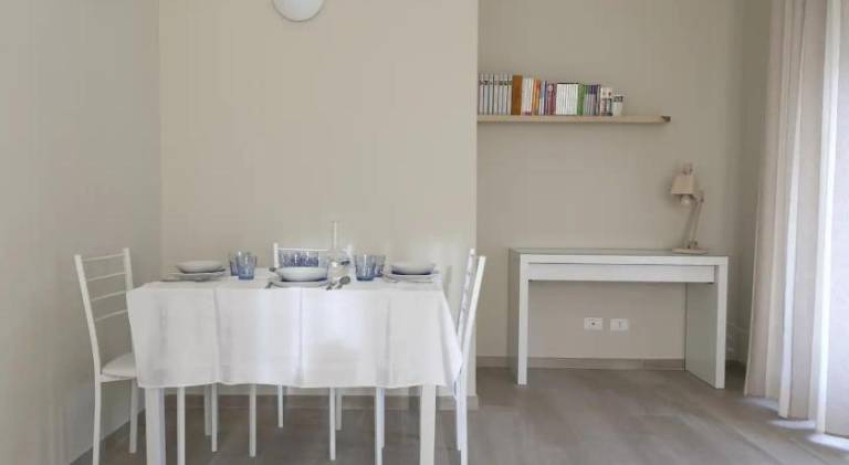 Apartment with 2 rooms for 6 persons — photo 3