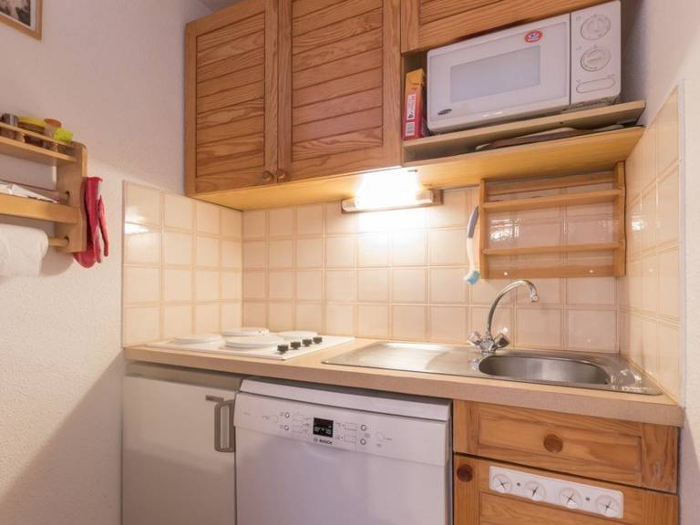 Charming Studio with Garden, Sleeps 4, South-Facing in Serre-Chevalier — photo 2