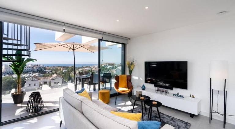 Oasis 325 New Luxury Penthouse with amazing sea view and private jacuzzi — photo 2
