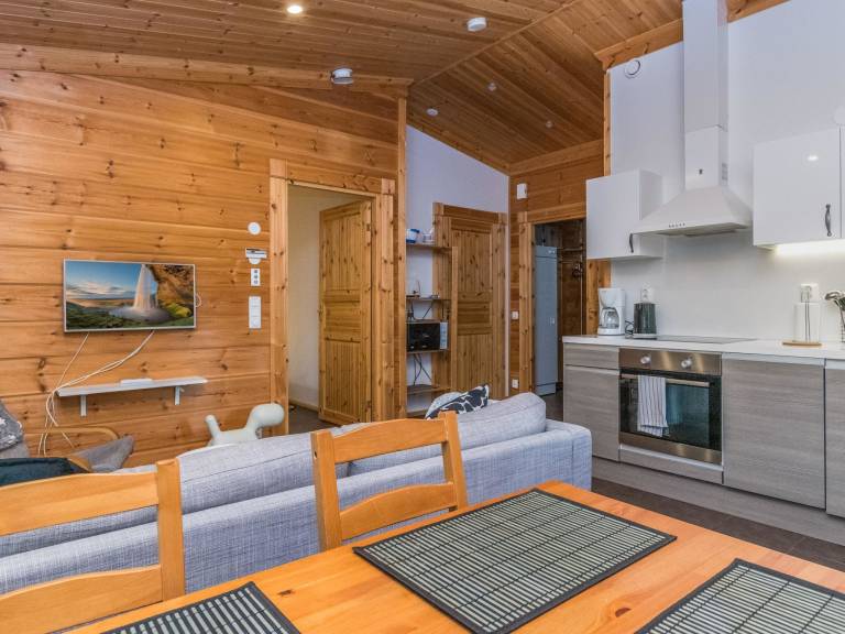 Wonderful vacation home with patio & sauna | Nature view | Pets allowed — photo 5