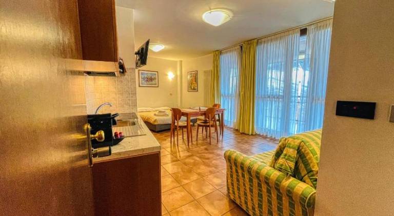 Apartment with 1 room for 3 persons — photo 2