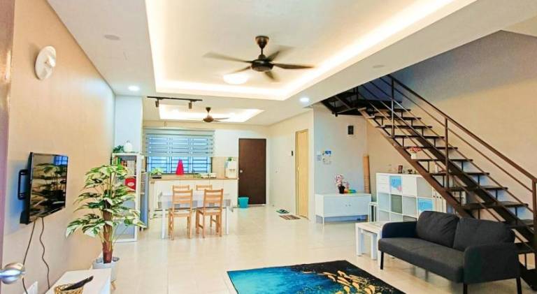 329 m&sup2; Ferienwohnung