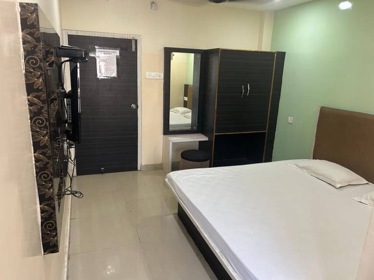 Hotel bijaylaxmi in Puri