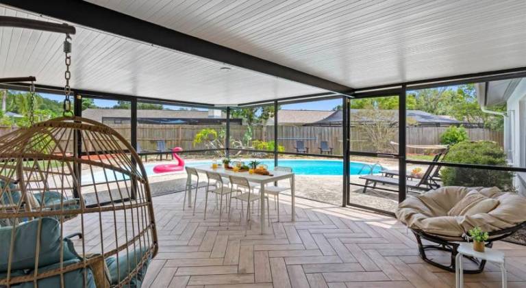 House with pool | Suitable for remote work | Pets allowed — photo 3