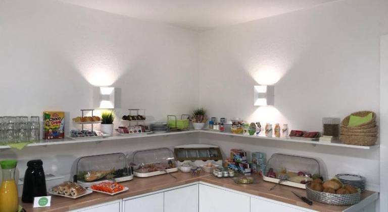 Hotel Oelberg budget - BONN SUD Konigswinter — photo 4