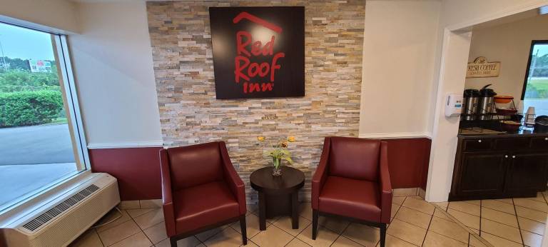 Red Roof Inn Tifton — photo 4