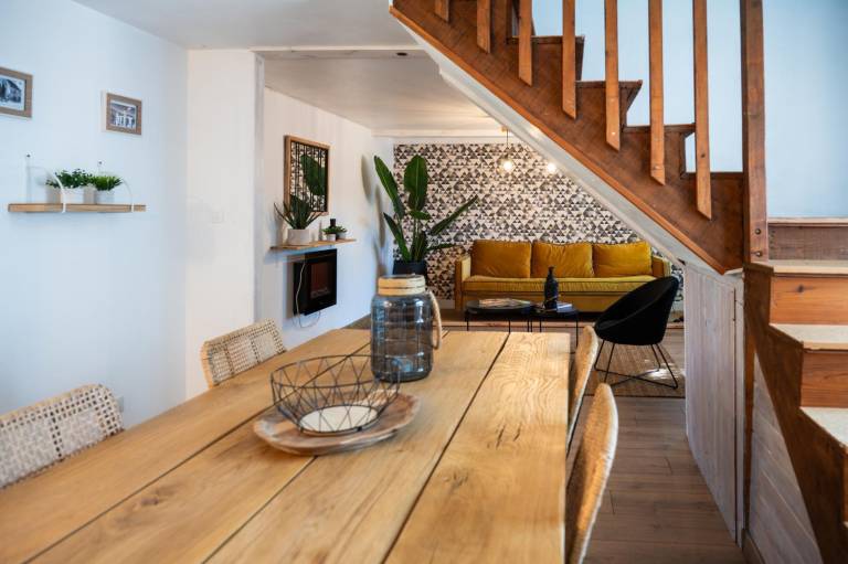 Gite with barbecue, patio & heated pool — photo 4