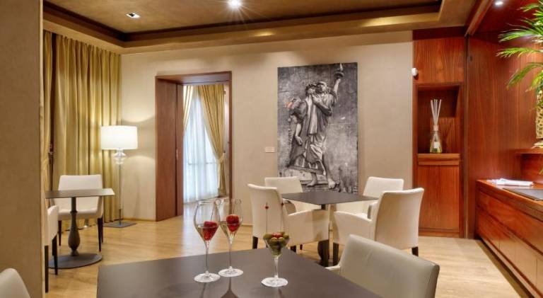 Hotel Rua Frati 48 in San Francesco — photo 4