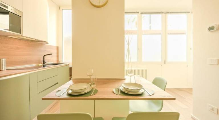 Apt 2 min from station and lake with WiFi and AC — photo 3