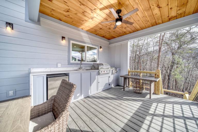 House Hiawassee