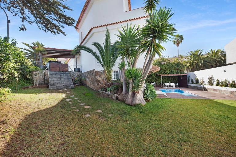 "Loft la Matanza" with Sea View, Mountain View, Pool, Terrace & Garden — photo 2