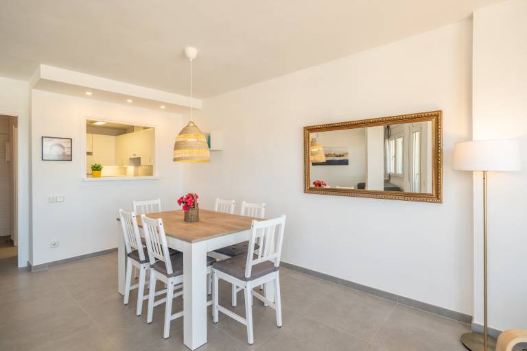Fully equipped wonderful rental apartment with terrace | Close to the beach | Pet-friendly — photo 4