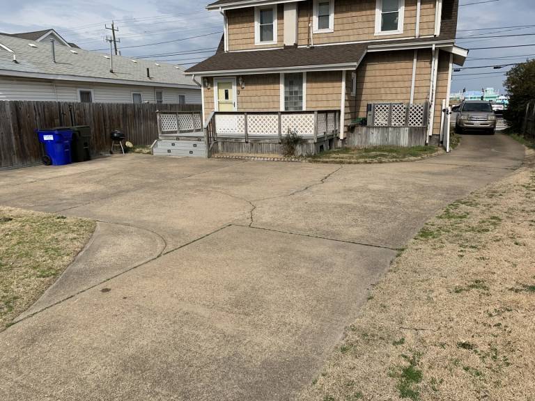 House with terrace, pool & garden — photo 4