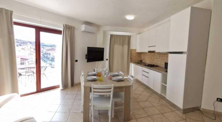 Holiday apartment with 2 rooms for 4 persons — photo 2