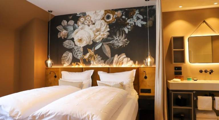 Boutiquehotel Burg Adenbach & Alter Weinbau — photo 2