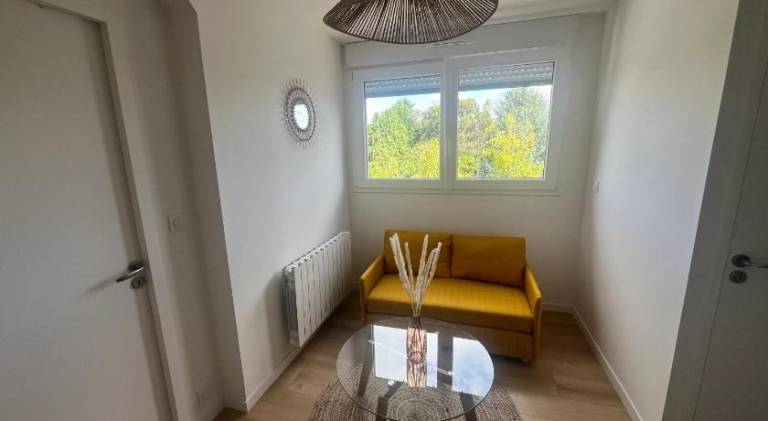 Holiday apartment with 1 room for 3 persons in Bruz