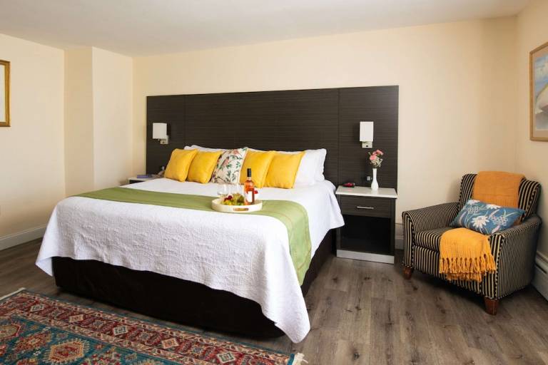 Motel  Prudence Island