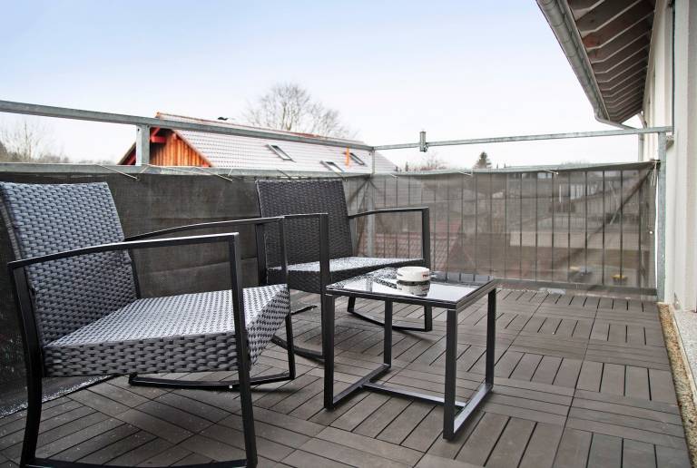 Family-friendly pleasant rental apartment with fast internet & BBQ | Suitable for remote work | Dogs allowed — photo 2