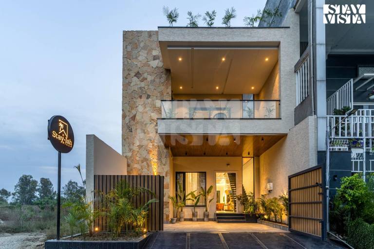 325 m² Villa