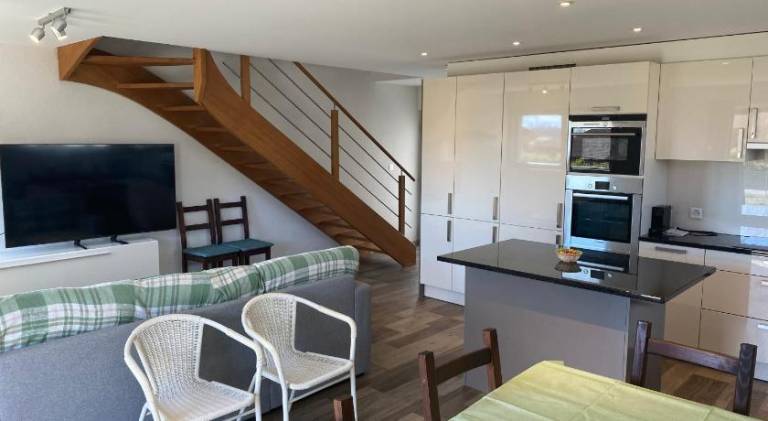 Villa with 2 rooms for 6 persons in Neuchatel