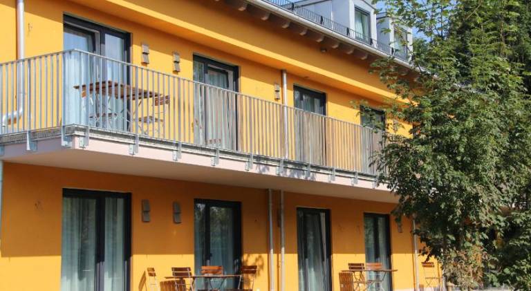 Wonderful serviced apartment with garden & patio | Pet-friendly — photo 3