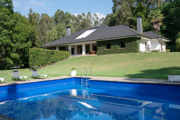 Villa Gatica