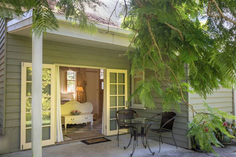 Cottage Mystery Bay