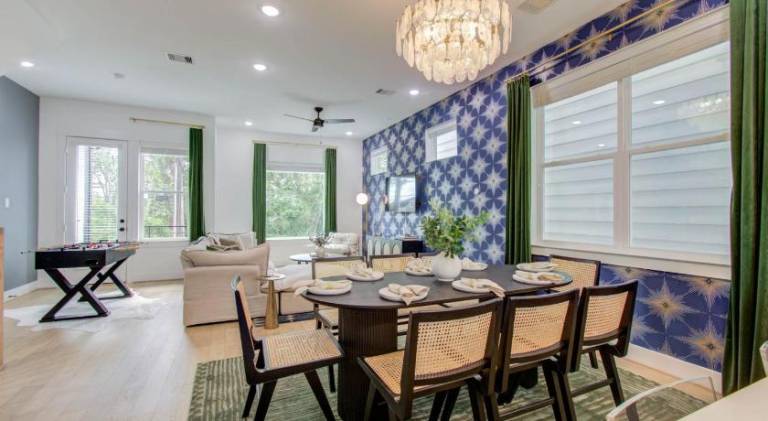 Spacious vacation home with hot tub & terrace | Pet-friendly in Houston, TX