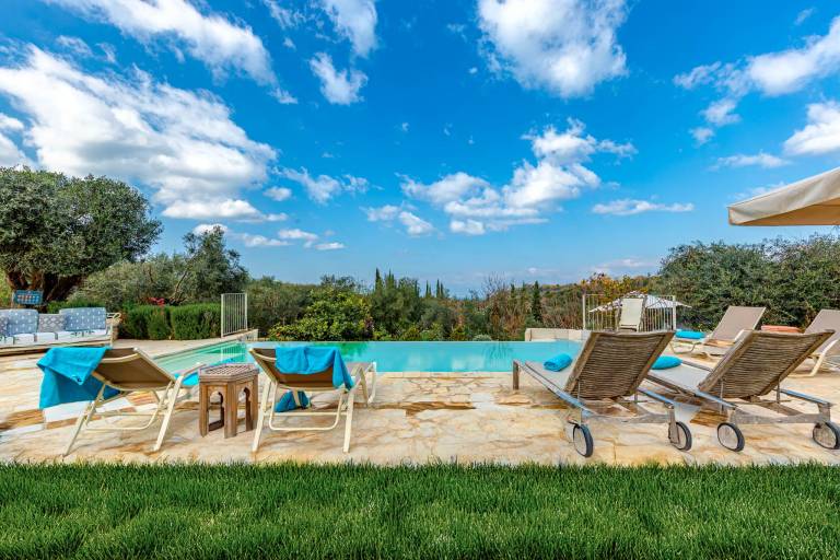 Villa 'Natura' with Sea View, Wi-Fi and Air Conditioning — photo 2