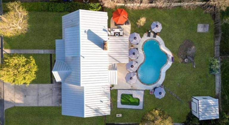 Vacation home with pool | Pets are welcome in San Antonio, TX