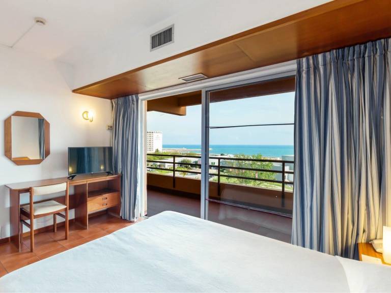 Serviced apartment with garden, terrace & jacuzzi | Close to the beach | Pets are welcome — photo 2