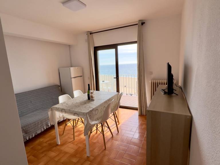 Rental apartment with 1 room for 4 persons — photo 4