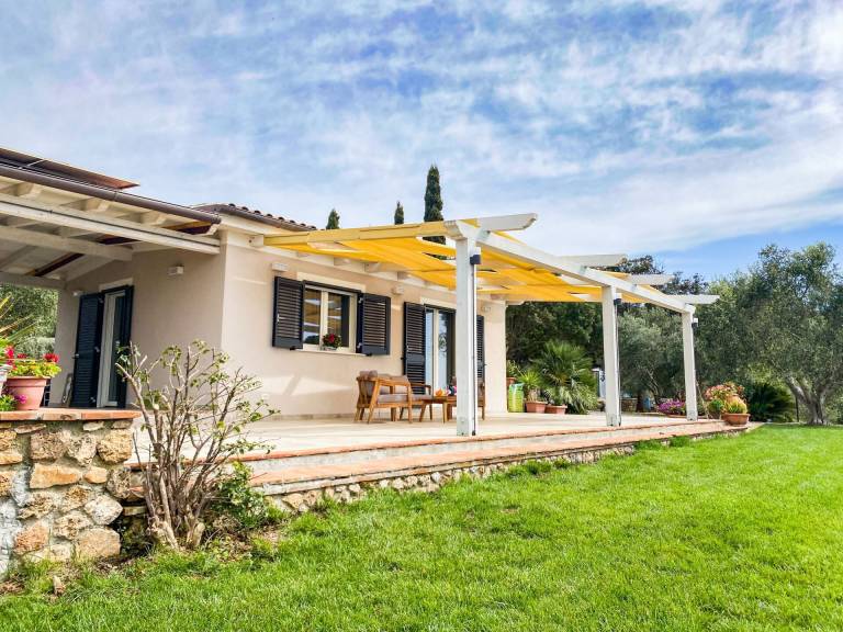 Villa Porto Santo Stefano