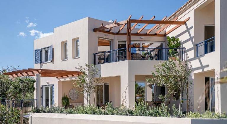 Calmaliving Seaside apartments with pool — photo 4