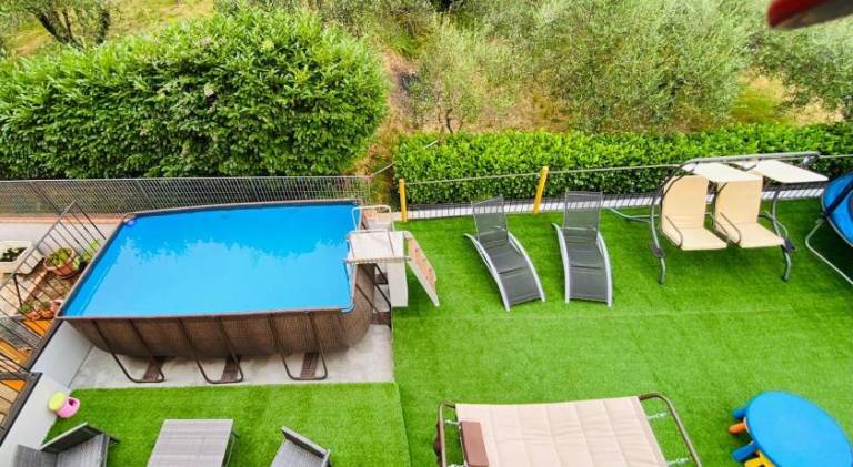 Rental apartment with pool, garden & patio — photo 5