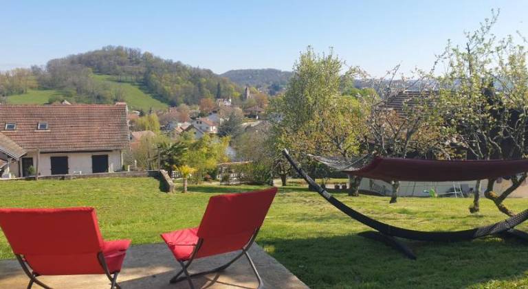 Chalet with pool — photo 5
