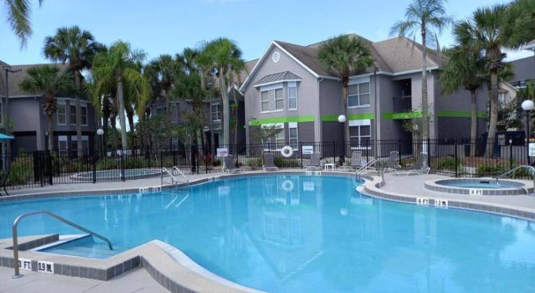 Disney Universal Family Resort Pool Gym — photo 5