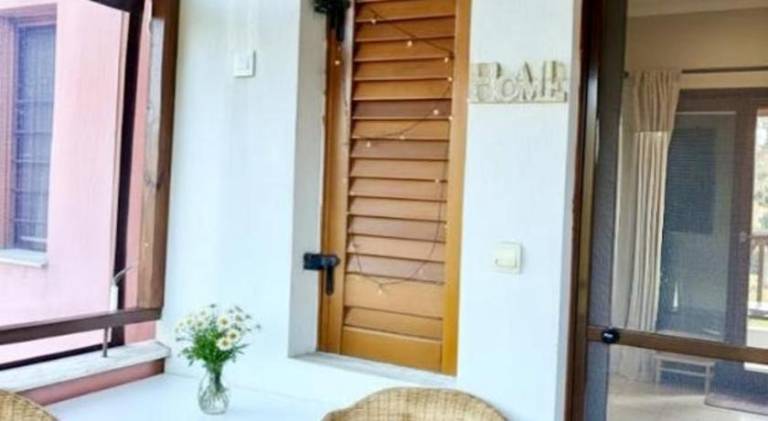 House with yard & patio | Good for workation — photo 3