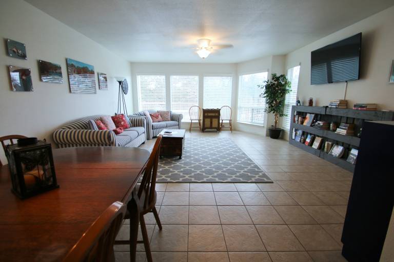 Child-friendly apartment with pool & jacuzzi | Pets are welcome — photo 4