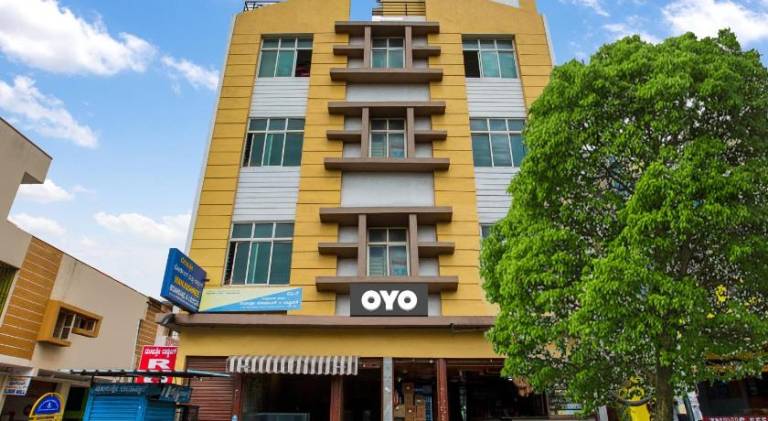 Hotel O Manjushree Boarding & Lodging nearby Dr BR Ambedkar Stadium Basveshwar nagar