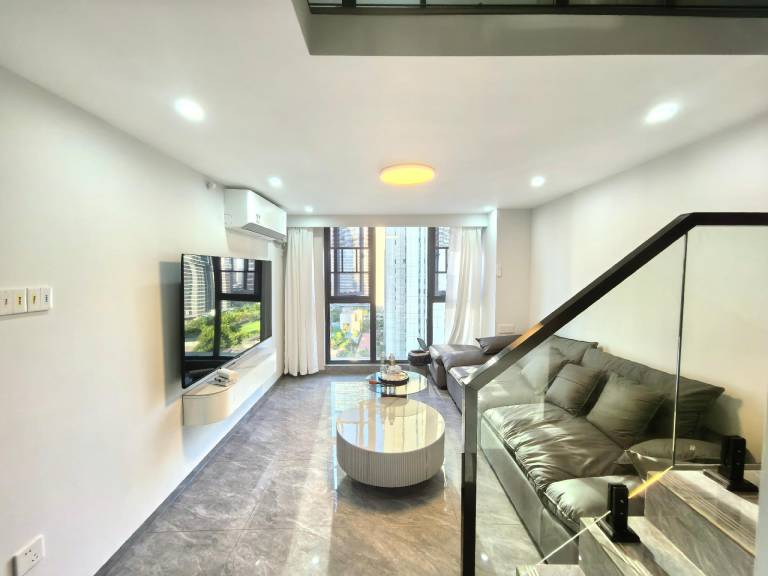 Nice rental apartment | Water view | Good for workation | Dogs allowed in Changsha