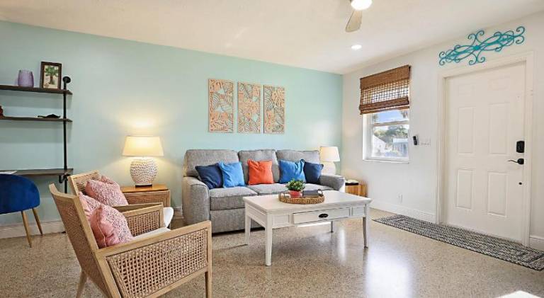 Nice apartment | Pets are welcome in Boynton Beach, FL