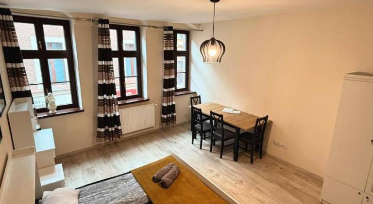 Rental apartment with patio — photo 2