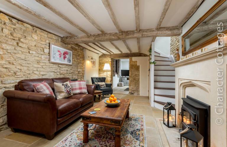 Family-friendly pleasant cottage with terrace, barbeque & yard | Pets are welcome — photo 2